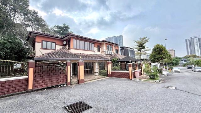 Double Storey Semi-D Sierra Damansara Seksyen 4 Kota Damansara Selango 1