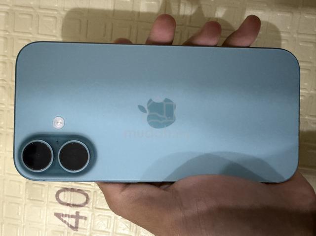 Iphone 16 - photo 5 of 6