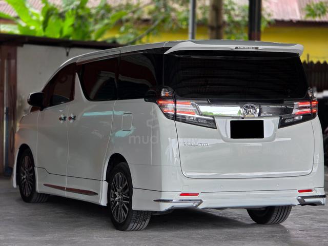 (Loan Kedai) 2017 CBU Toyota VELLFIRE ZG 2.5 (A) - 5