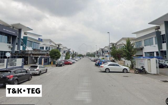 Taman Perindustrian Air Hitam Klang 1.5sty Factory Warehouse Office 5