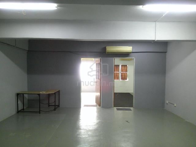 Gombak Diamond Square Corner Office  Rent 1