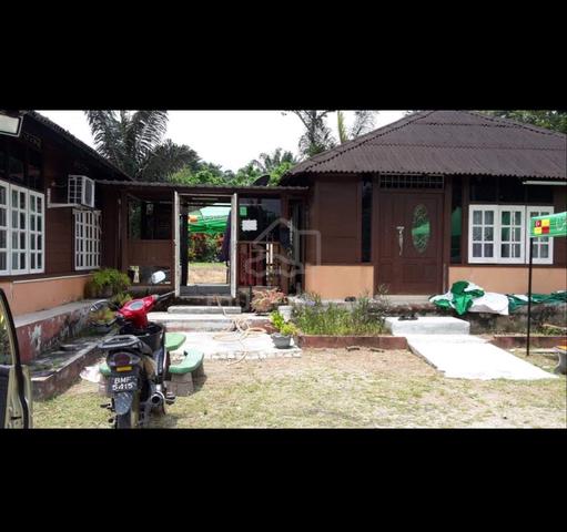 Back to Nature Kg House near Seremban2/PD 1