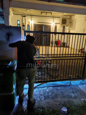 Partially Furnished Pahang Kuantan Room For Rent 1