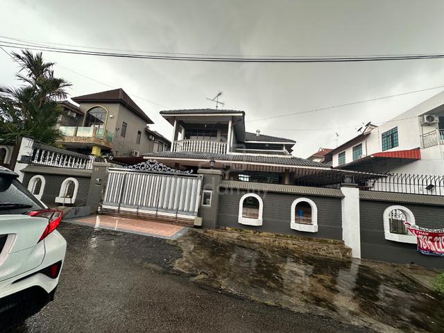 Double Storey Bungalow at Ros Merah Heights, Johor Jaya 1