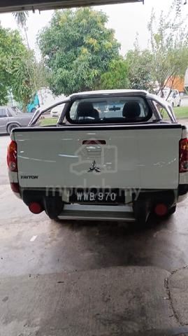 2011 Mitsubishi TRITON 3.2 KA8TGJRYZR FACELIFT (A) - 5