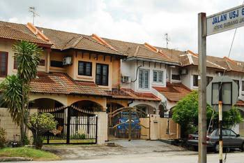 0% DOWNPAYMENT 🔥 Subang USJ 3 Double Storey 🔥 Free Hold 20'x60' 1