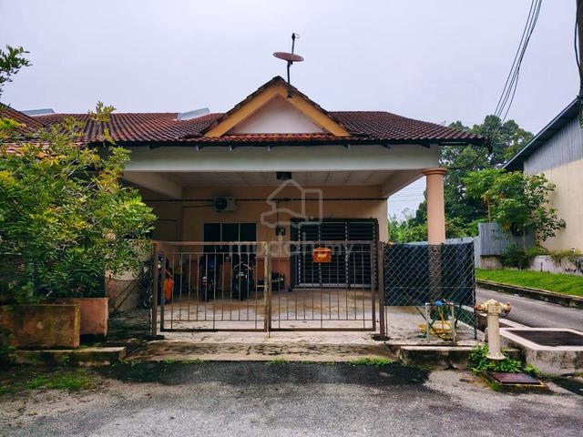 Endlot permatang badak perdana batu 6 1