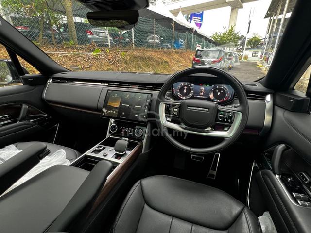 2023 Land Rover Range Rover 3.0 P400 Vogue SE - 4
