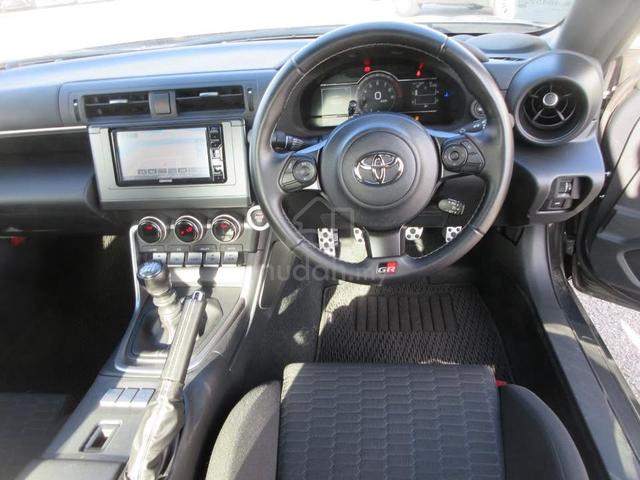 2022 Toyota GR86 2.4 SZ (M) GRADE 5A|LOW MILE|GREY - 5