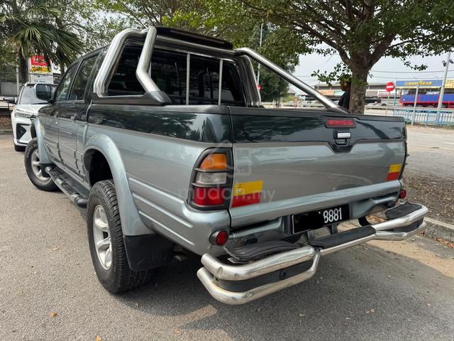2002 Mitsubishi STORM 2.5 GLS (A) - 4
