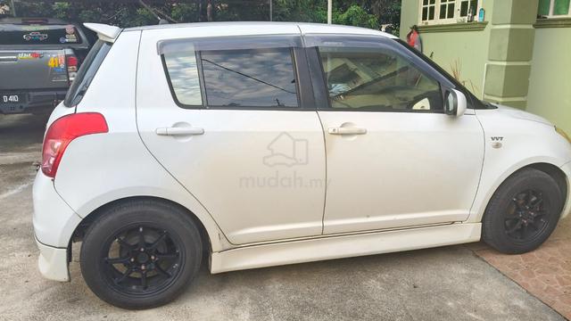 2011 Suzuki SWIFT 1.5 GX FACELIFT (A) - 2