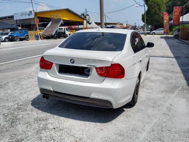 2010 Bmw 325i SPORTS 2.5 FACELIFT (LOAN KEDAI) - 2
