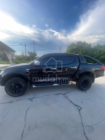 2014 Mitsubishi TRITON 2.5 VGT GS (A) - 2