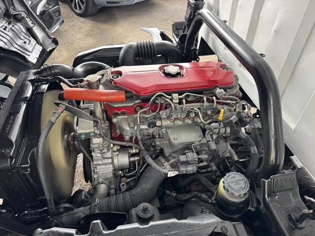 2022 Hino XZU600R Curtain Side 10 Kaki Boleh Loan - photo 6 of 6