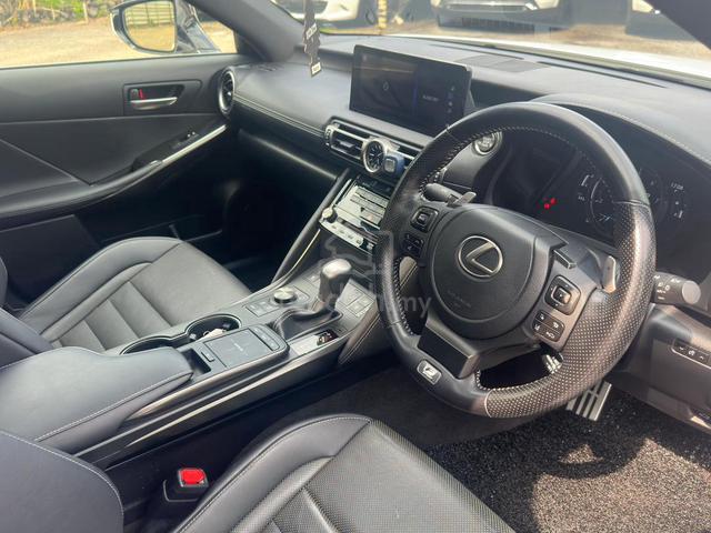 2021 Lexus IS300 2.0 F-SPORT (A) - 4