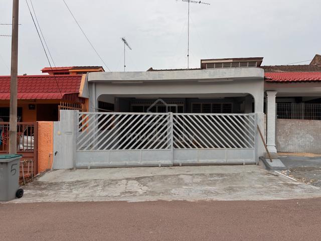 Taman Kurnia Single Storey 1