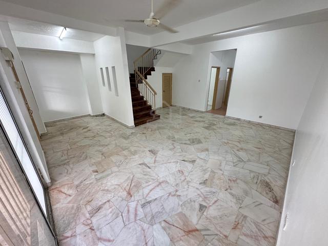 [22x70 Below Market] 2 Storey Terrace , Amana , Saujana , Rawang 1