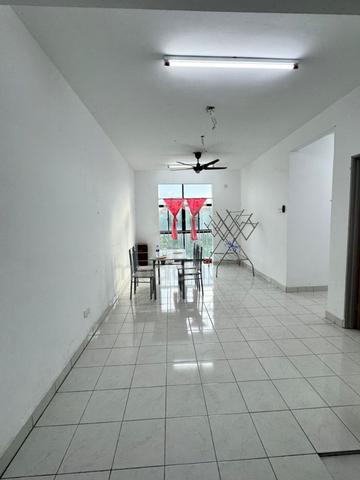 Larkin Indah Apartment 1