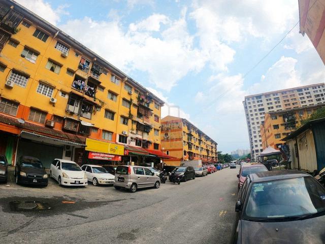 Taman Desaria 1