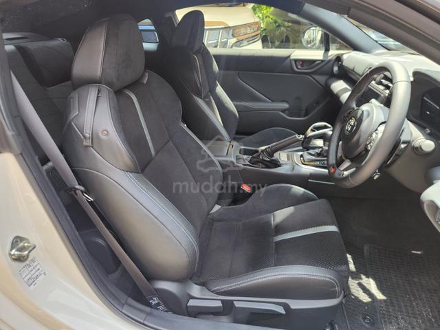 2024 Toyota GR86 RZ Edition (Grade 6A) Automatic - 4
