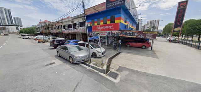setapak , jalan genting kelang 2 sty shoplot .20x70 freehold .main row 1