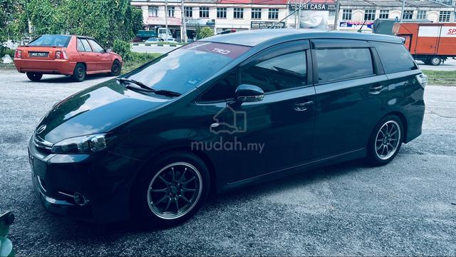 2010 Toyota WISH 1.8 S ZGE20W (A) - 1