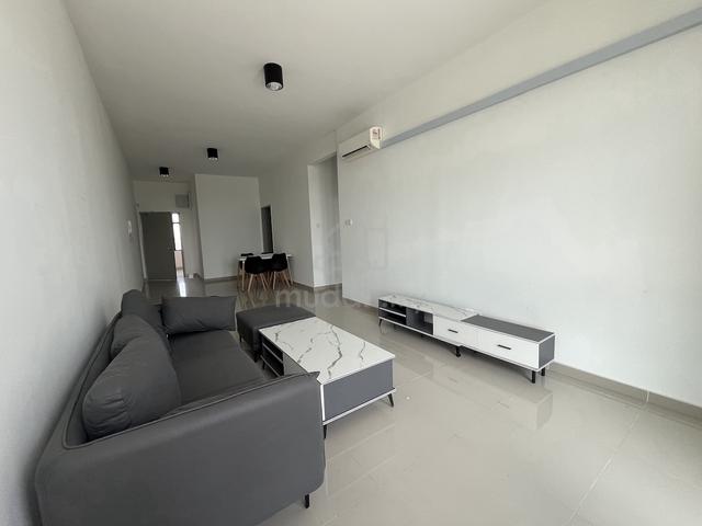 The Louvre @ Country Heights 1
