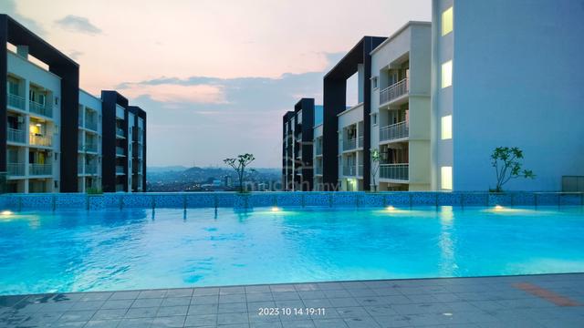 Serviced Apartment (Low density) 3.7 km to UKM Bangi - SALE 1