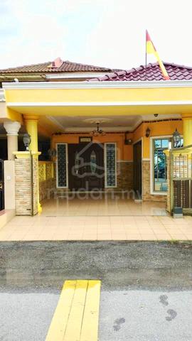 Double Storey Jalan BB 2/2 Taman Banting Baru Selangor 1
