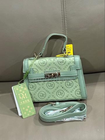 Carousel Image Selected