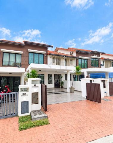 RENOVATED 24x80! Double Storey Tari 2, Alam Impian Shah Alam 1