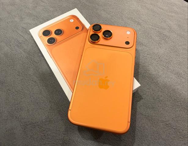 iPhone 17 Pro Max 512GB - Cosmic Orange (9 months) - photo 6 of 6