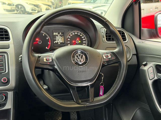 2016 Volkswagen POLO 1.6 HB FULL SERVICE 60K KM - 4