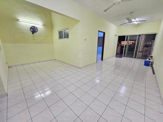 Refurbished Repainted Single 1 Storey House PUJ 9 Taman Puncak Jalil 1