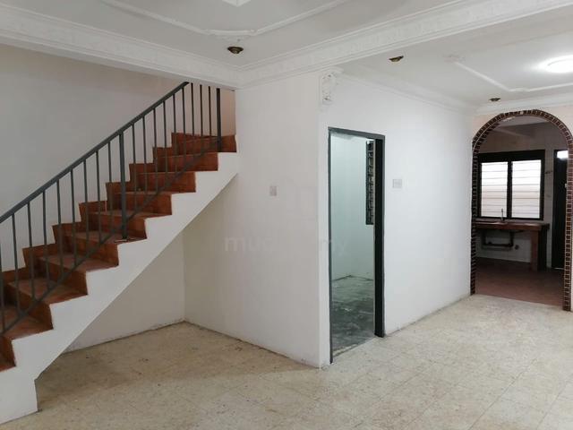 Full Loan Double Storey Taman Gamelan Kledang Timur Menglembu 1