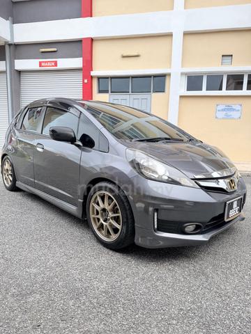 Honda jazz Ge gp4 rs japan 1.5 hybric - 2