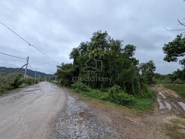 [4.67 Ekar] Tanah Perindustrian Batu 7, Dungun 2