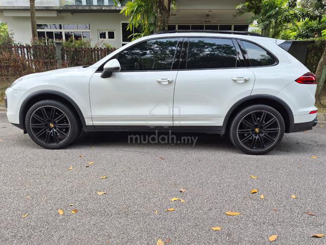 2015 Porsche CAYENNE 3.6 V6 GTS TB WRTY 10/27 - 2