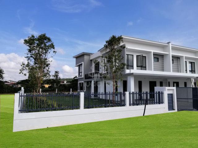 Rumah KLUSTER BUMI LOT di IKEA, HOSPITAL SULTAN ISMAIL, Austin JB 2