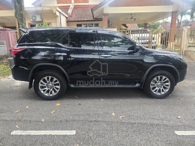 2022 Toyota FORTUNER SRZ 2.7L (A) - 4