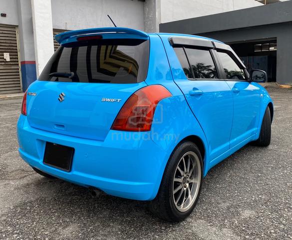 Suzuki Swift 1.5 Auto 2005 Premier Leather Seat - 2
