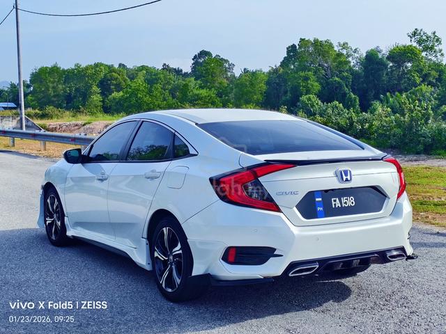 2018 Honda CIVIC 1.8 S i-VTEC (A) - 3