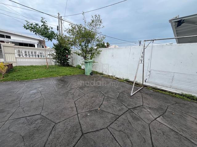 Sungai Ara, 2 Storey Semi Detached house, Huge land. 1