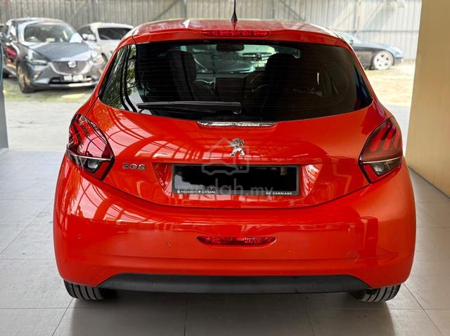 2019 Peugeot 208 FL Puretech 1.2 Turbo F/Service - 5