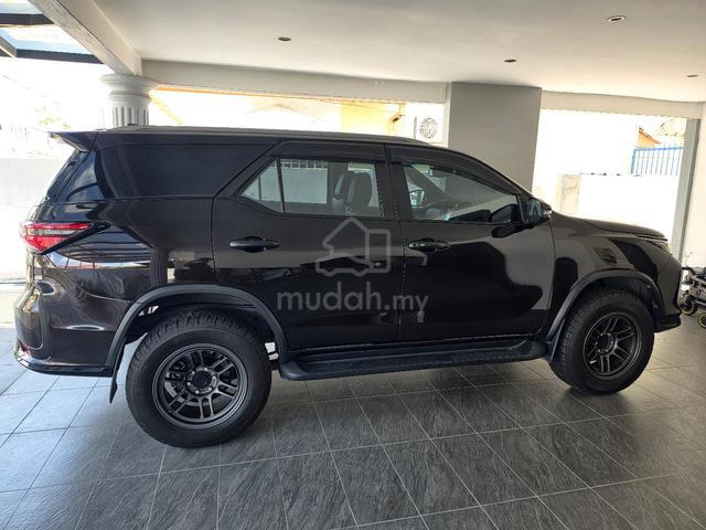 2022 Toyota FORTUNER VRZ 2.8L (A) - 3