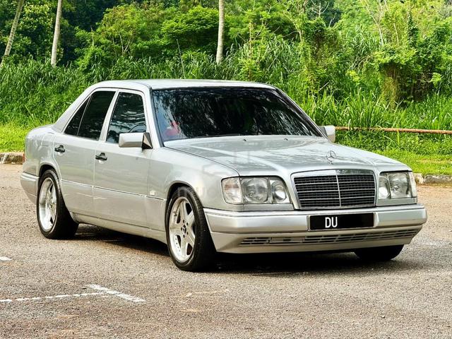 1986 Mercedes Benz 230E 2.3 (A) - 1