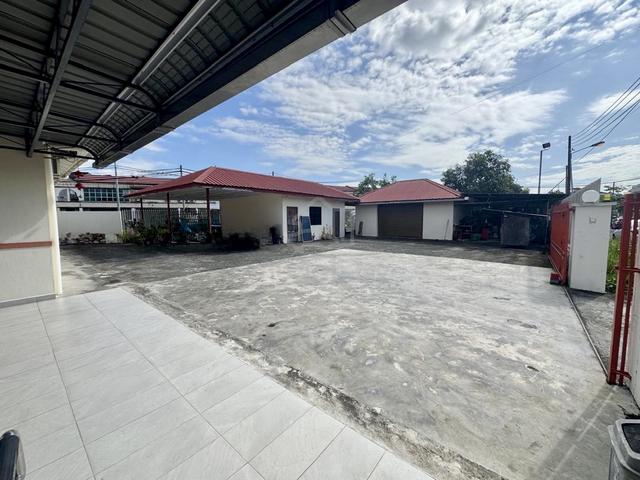 Megah Jaya | Semi-D | VERY BIG Space 1