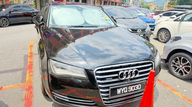 2012 Audi A8 4.2 FSI QUATTRO (A) Direct owner - 1