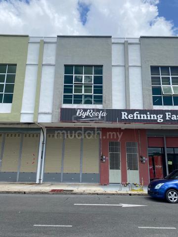 Ground Floor Shop Lot 1