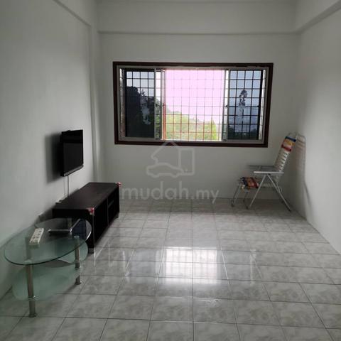 Flat Taman Bukit Segar 1